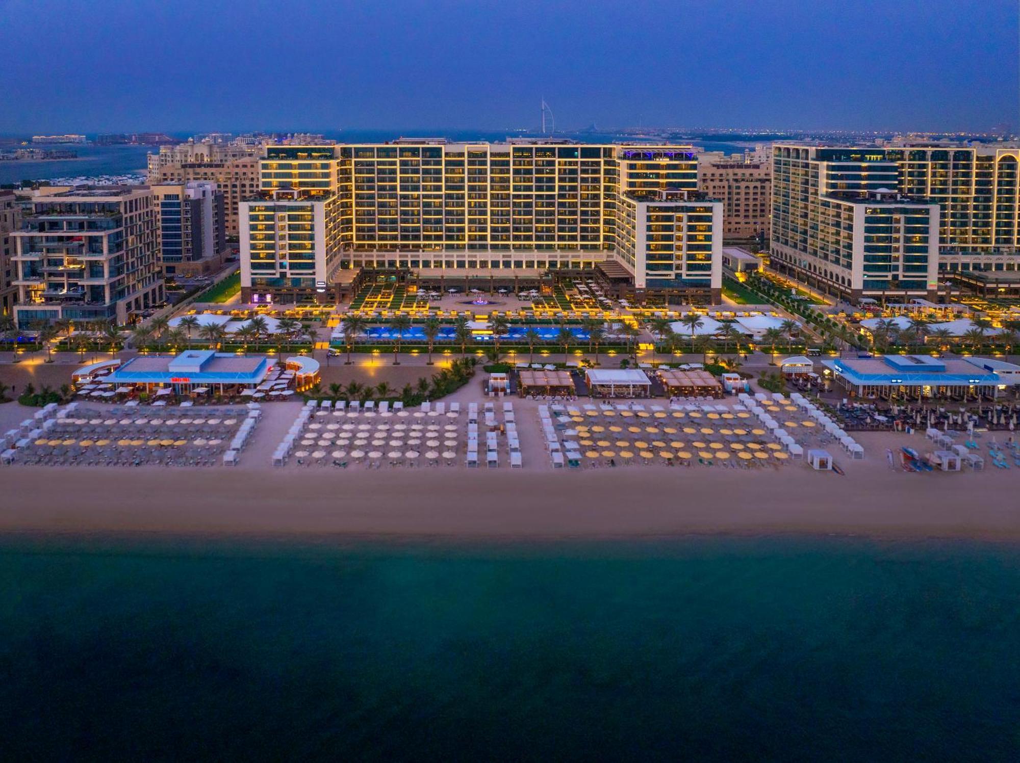 Marriott Resort Palm Jumeirah, Dubai Exterior foto The Atlantis Hotel